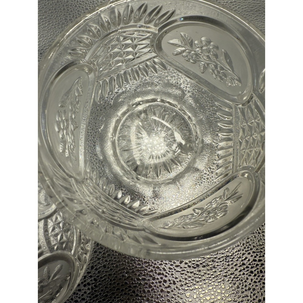 Vintage Clear‎ Cut Glass Heavy Compote 3 Footed Candy Dish w/ Steeple Lid - Picture 3 of 6